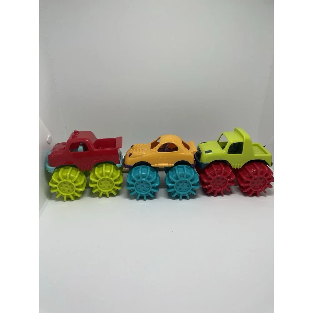 Battat – Plastic Toy Cars  3 Cars – Colorful Toddler Trucks – ... Off Roading‎